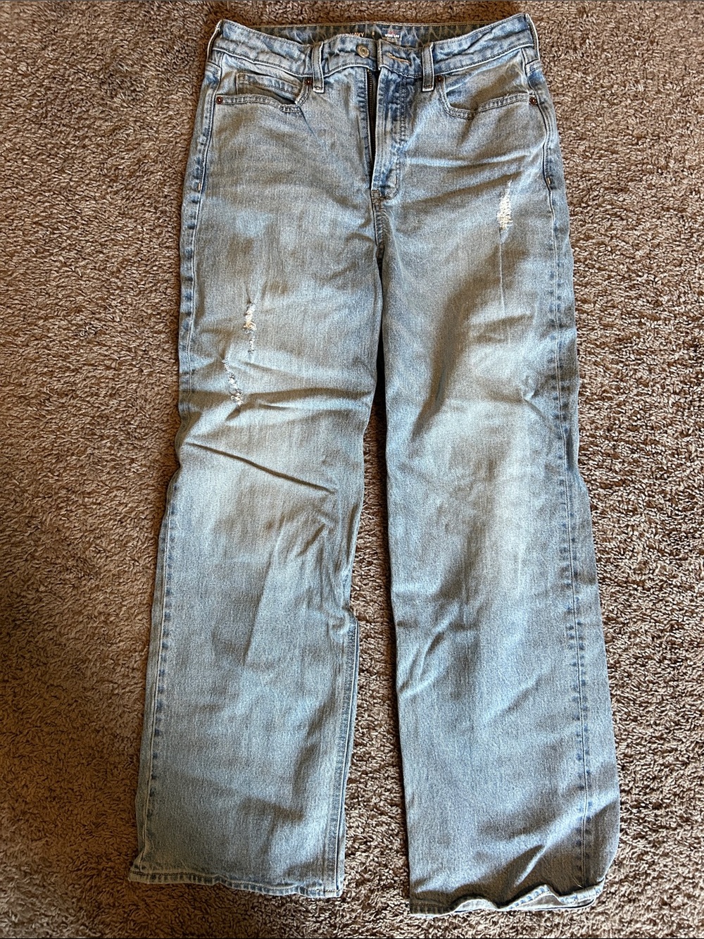 Old Navy Light Blue Straight-Leg Women’s Jeans